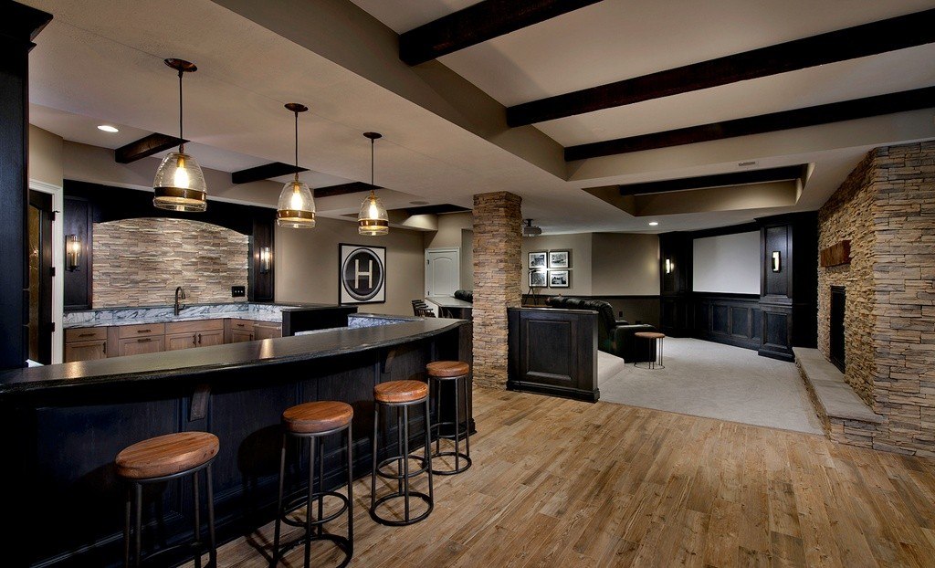 transitional basement with wet bar stone fireplace and basement bar i g ISd0t22rj7p2a51000000000 W3xZ4 1024x622 1